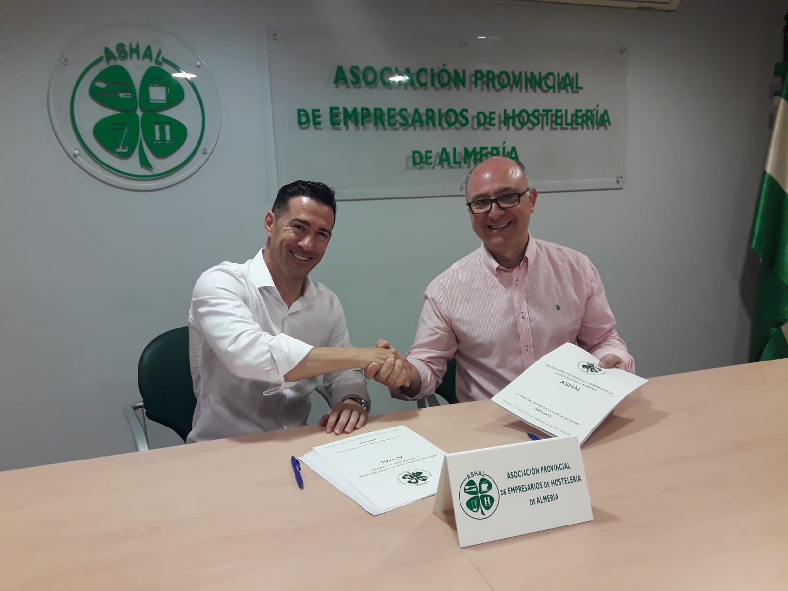 Convenio Murprotec y ASHAL
