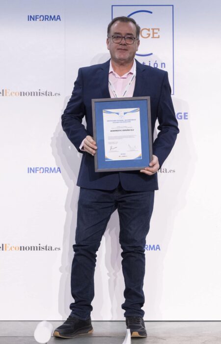 Valentin Ballesteros con el premio